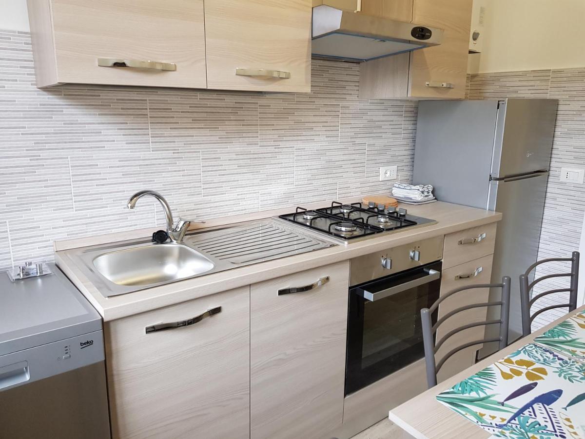 Quiete Ad Un Passo Dal Mare Apartment Albisola Superiore Exterior photo